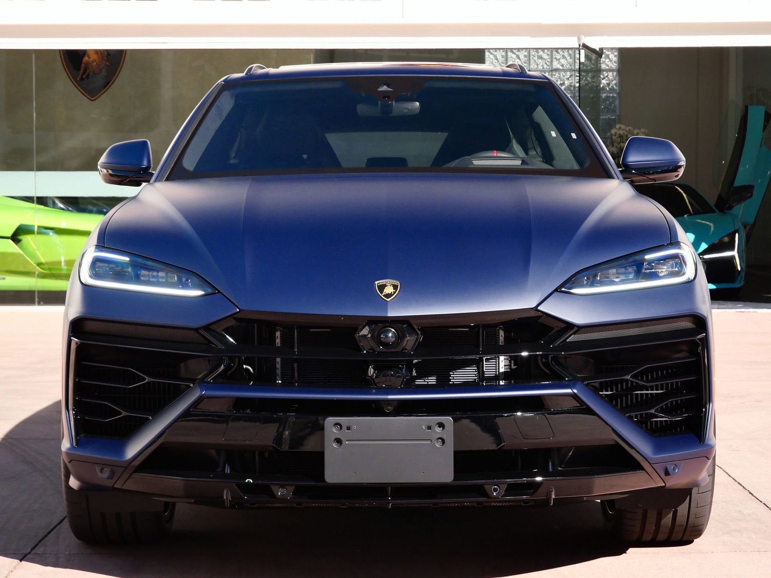 Used 2025 Lamborghini Urus SE image 5