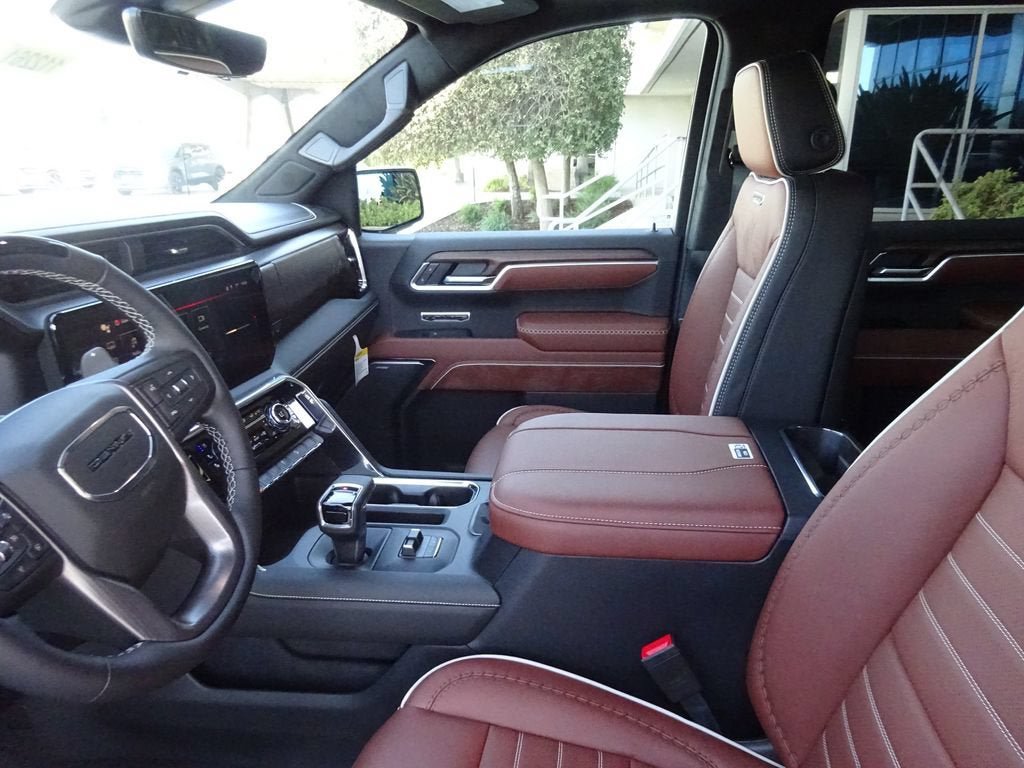 New 2026 GMC Sierra 1500 Denali Ultimate AWD/4WD image 15