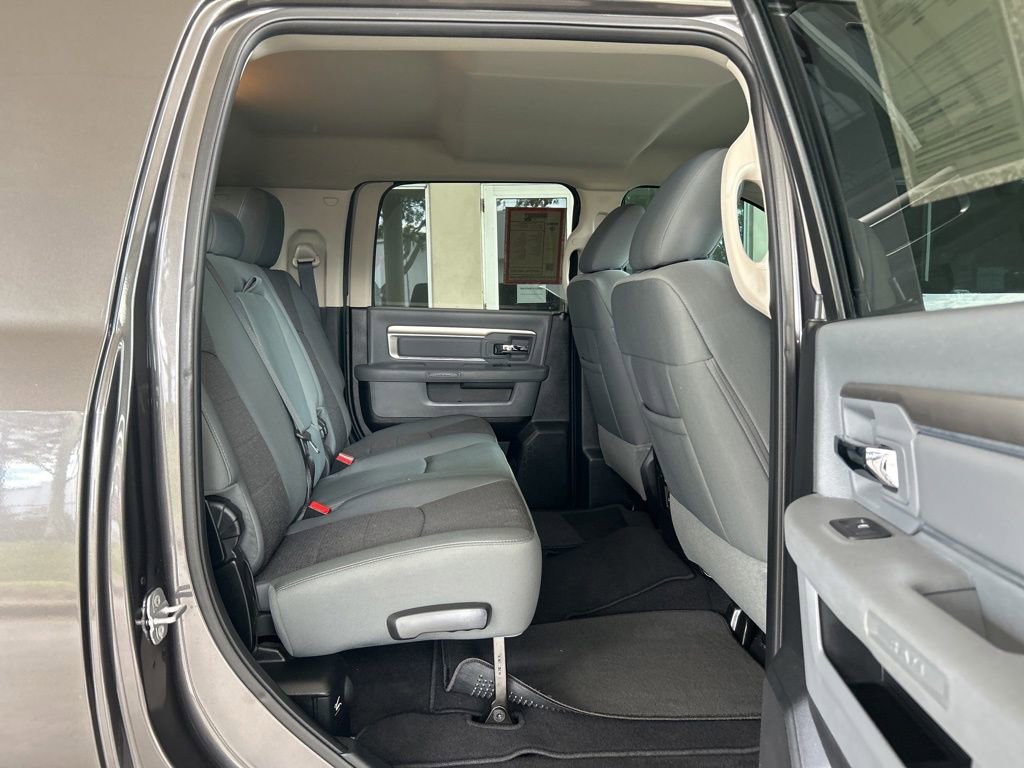 Used 2014 RAM 2500 Big Horn image 27