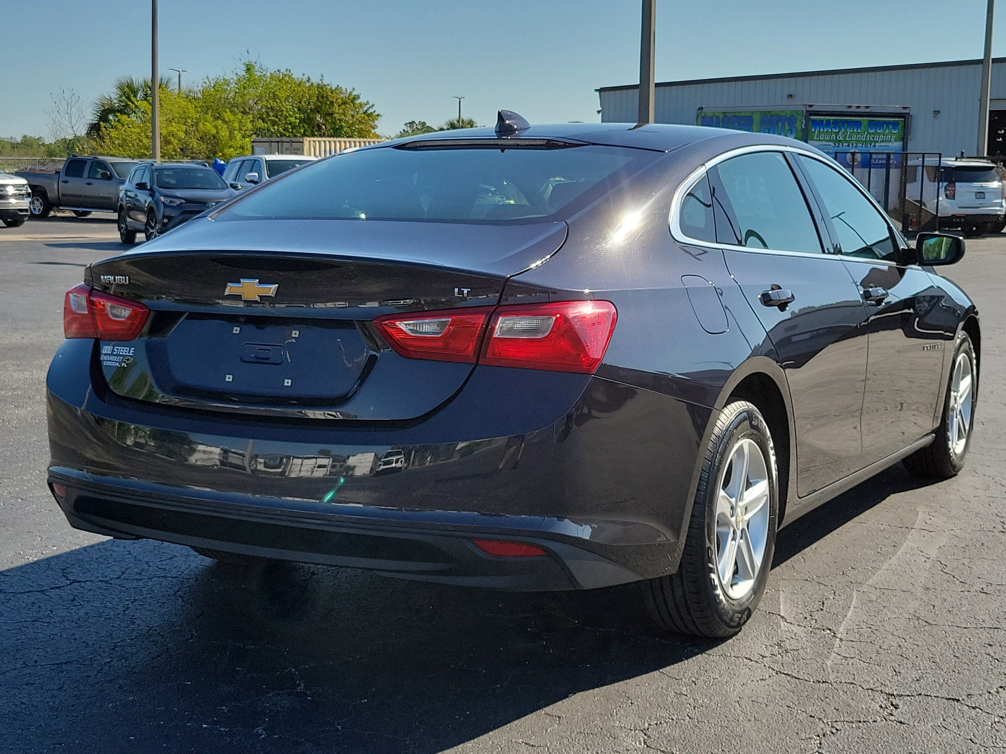 Used 2023 Chevrolet Malibu LT FWD image 6