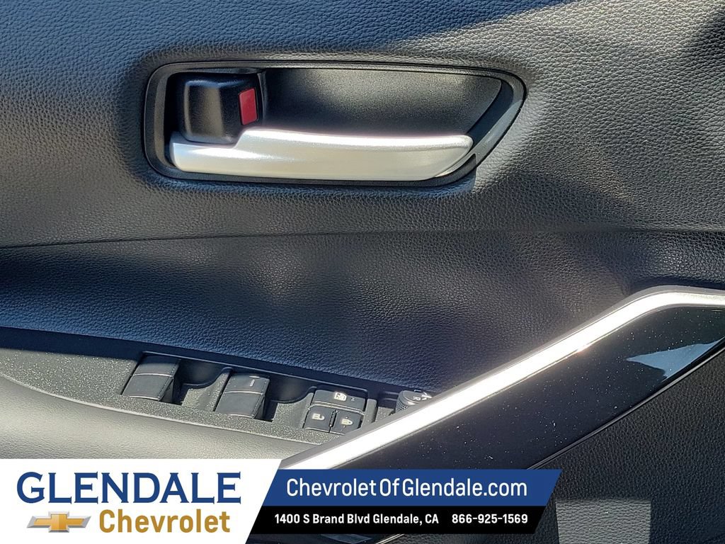 Used 2026 Toyota Corolla XSE FWD image 32