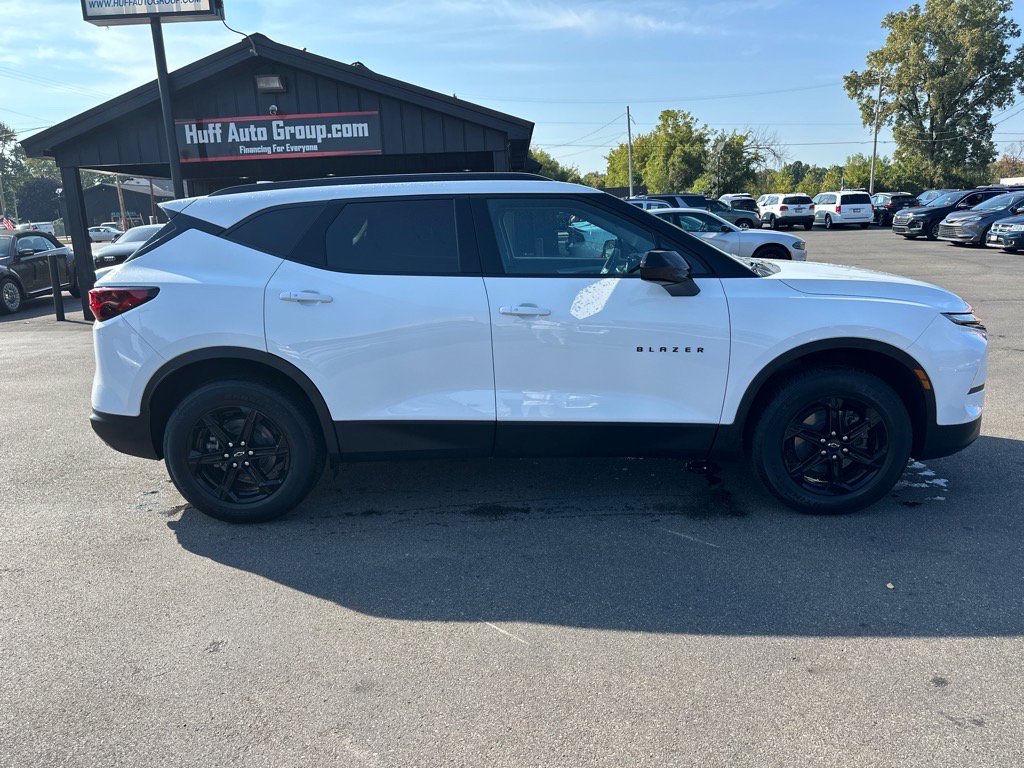 Used 2023 Chevrolet Blazer LT w/ Convenience Package image 5
