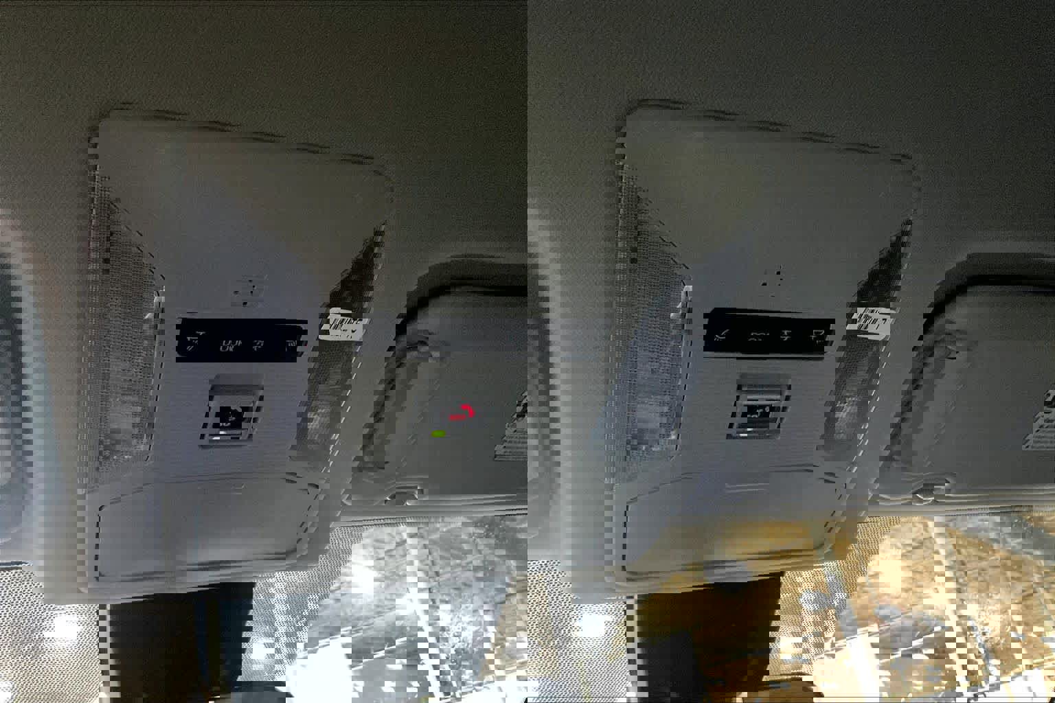 Used 2025 Toyota RAV4 XLE AWD/4WD image 36