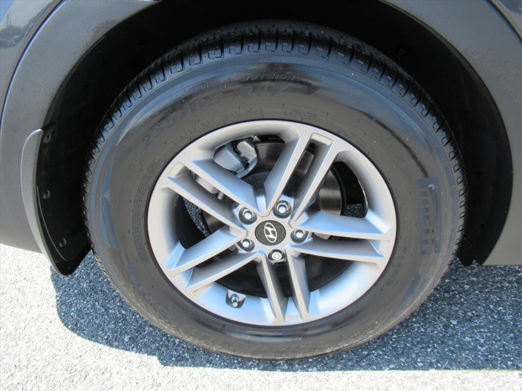 Used 2017 Hyundai Santa Fe Sport FWD image 8