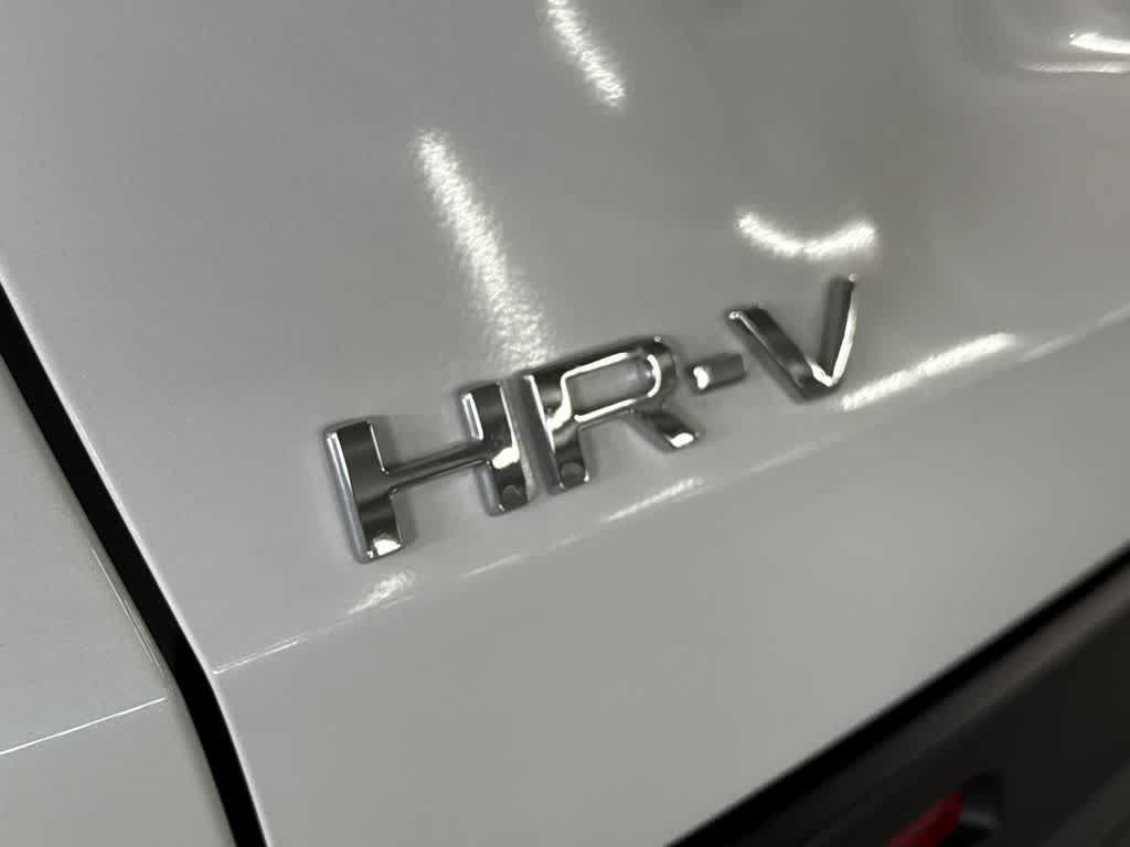 Certified 2026 Honda HR-V LX image 11