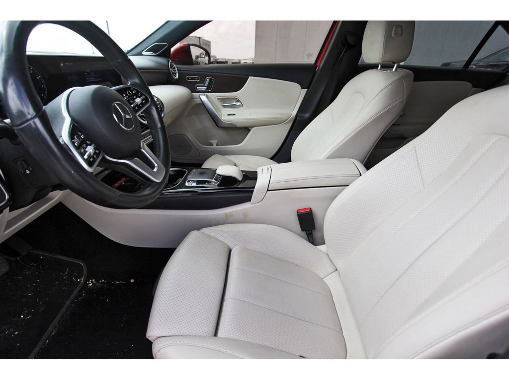 Used 2019 Mercedes-Benz A 220 4MATIC image 6