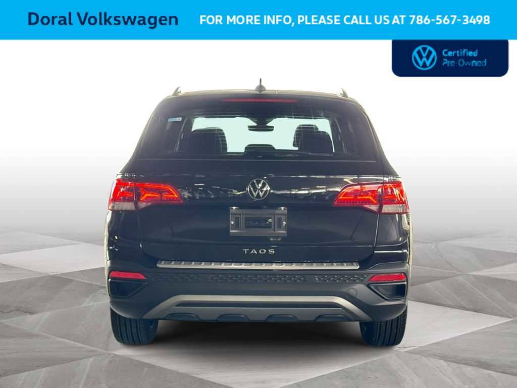 Certified 2024 Volkswagen Taos S image 7