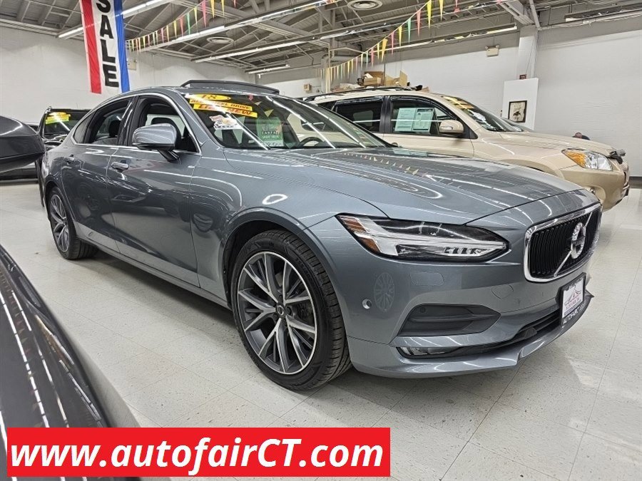 Used 2018 Volvo S90 T5 Momentum