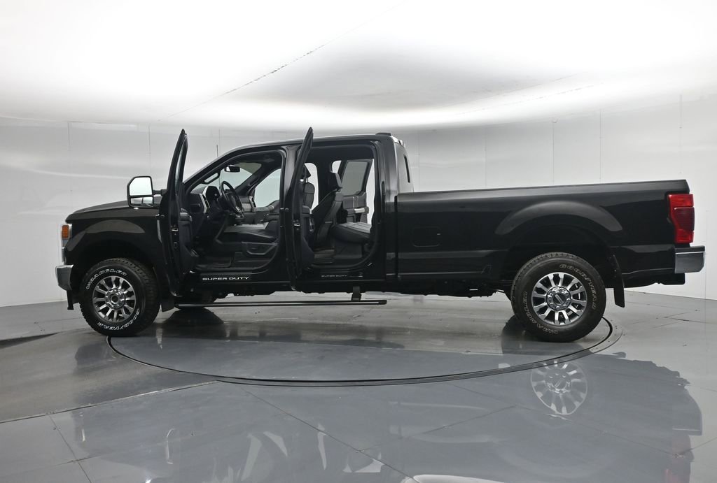 Certified 2022 Ford F250 Lariat w/ Lariat Ultimate Package image 39