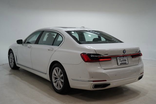 Used 2020 BMW 745e xDrive image 5