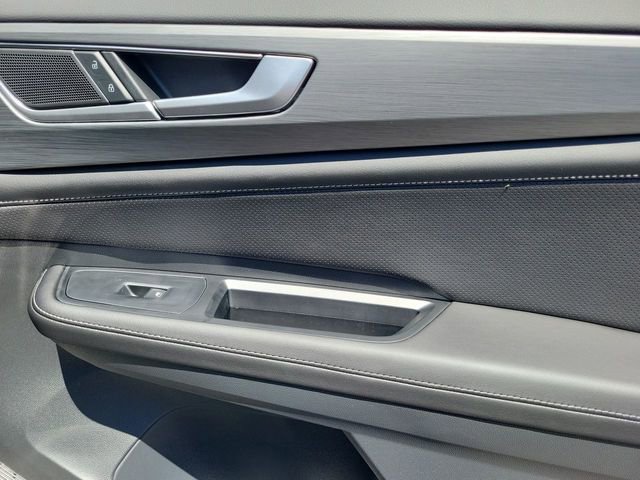 New 2026 Volkswagen Atlas Cross Sport SE AWD/4WD image 18