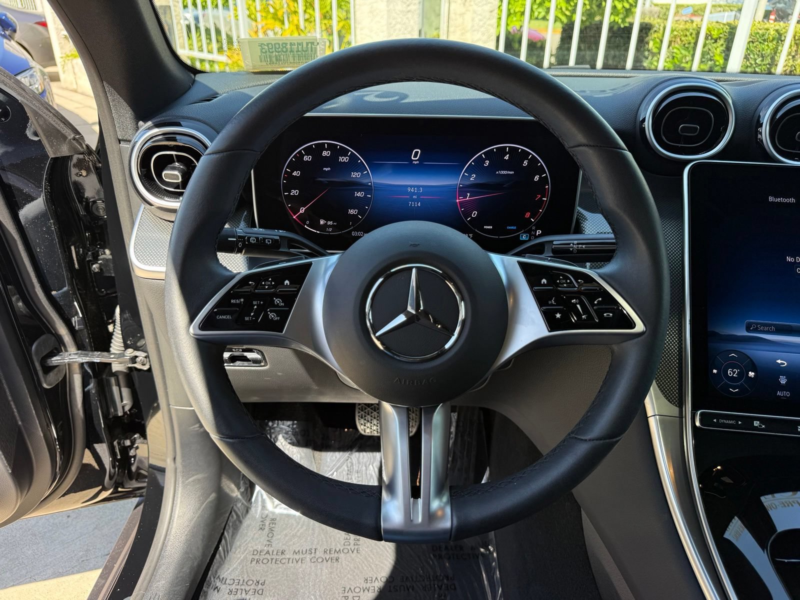 Used 2026 Mercedes-Benz GLC 300 image 31