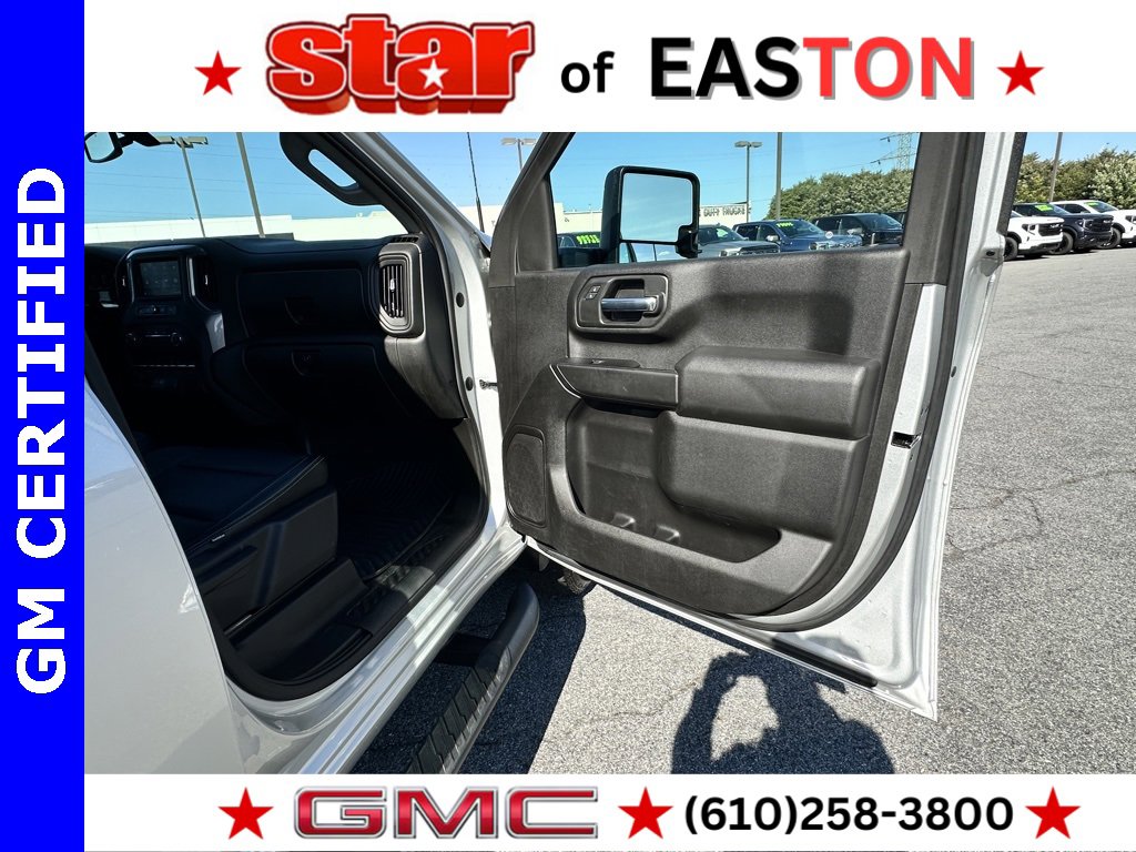 Used 2022 Chevrolet Silverado 2500 Custom image 11