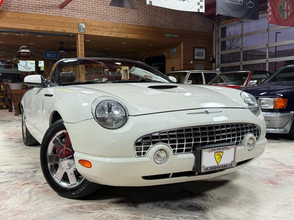 Used 2002 Ford Thunderbird RWD image 10