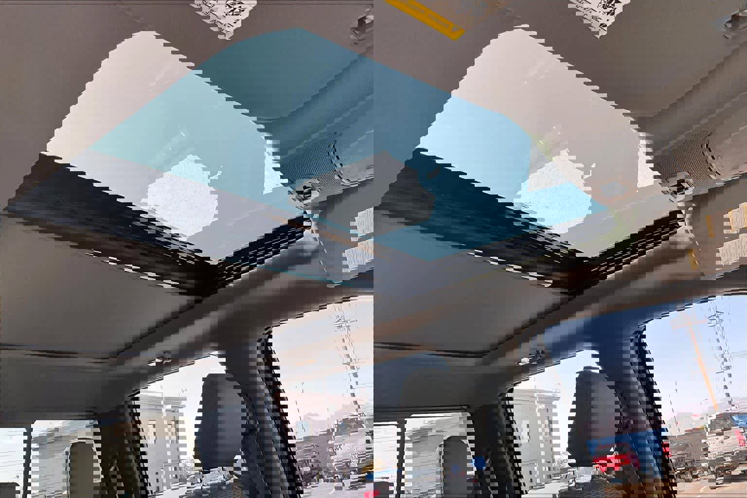 Used 2017 Ford F150 XLT w/ Equipment Group 302A Luxury image 14