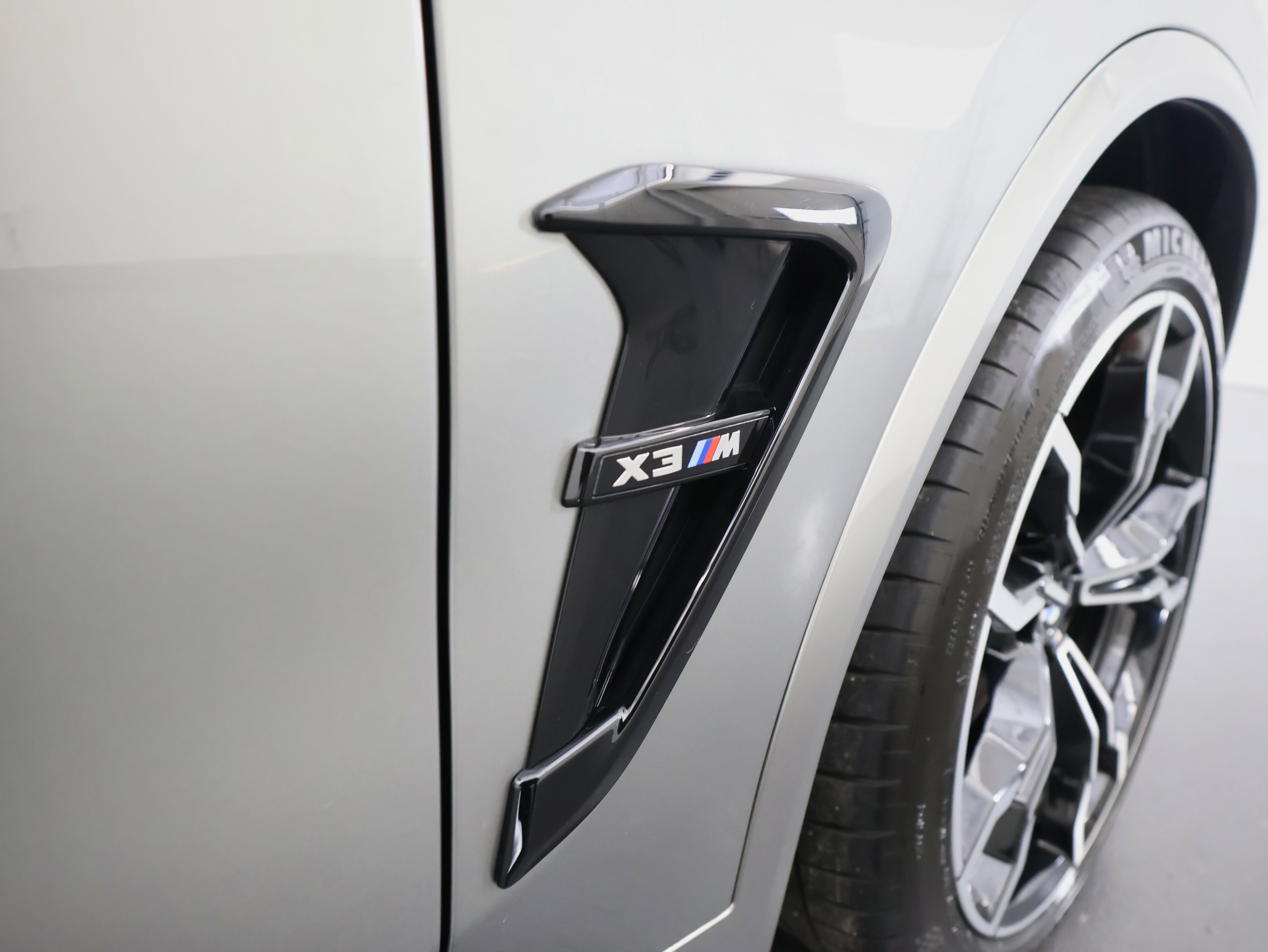 Used 2020 BMW X3 M image 52