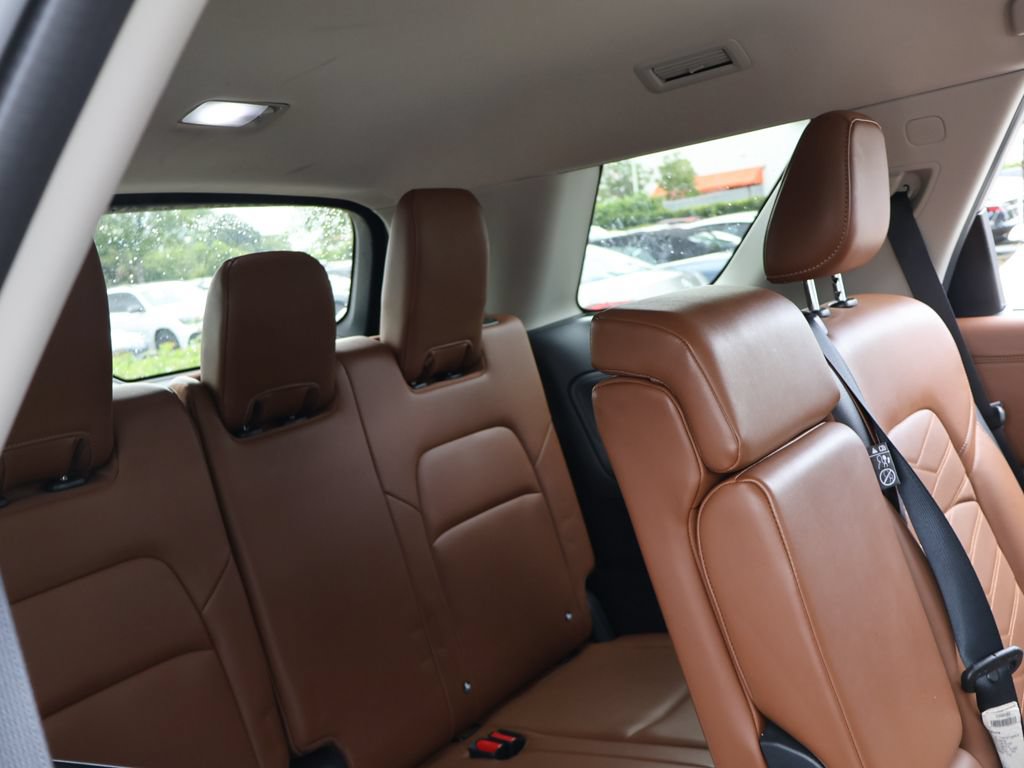 Used 2024 Nissan Pathfinder Platinum w/ Cargo Package AWD/4WD image 36