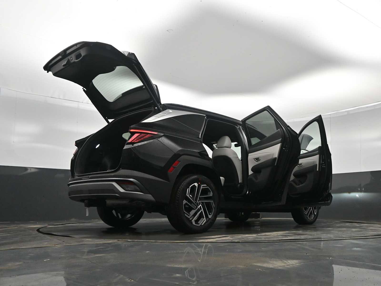 New 2026 Hyundai Tucson Limited image 43