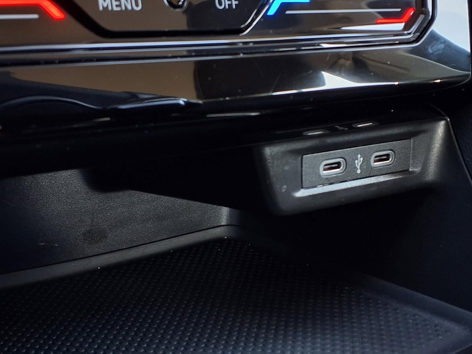 Certified 2025 Volkswagen Jetta S image 13