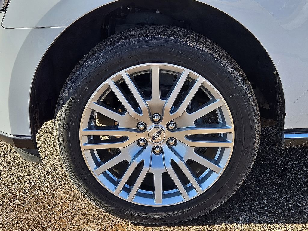 Used 2024 Ford Expedition Limited image 10