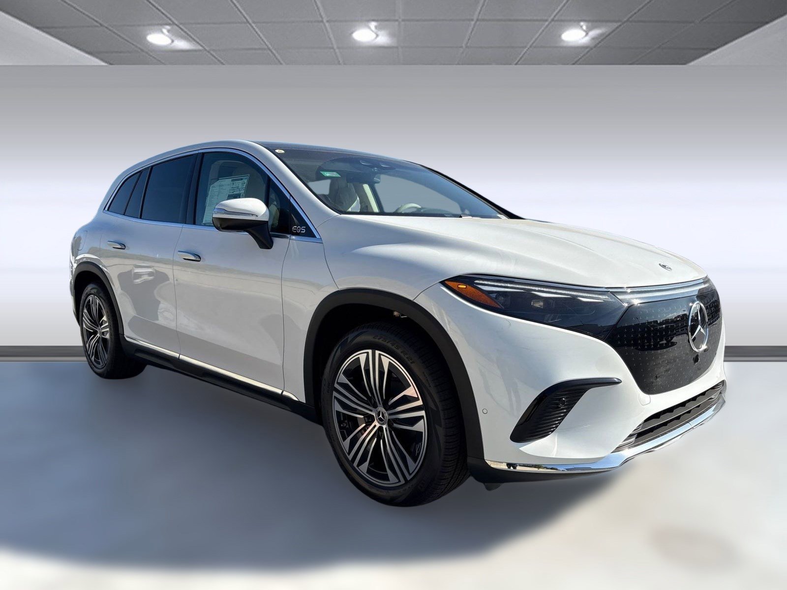 New 2026 Mercedes-Benz EQS 400 4MATIC SUV image 5