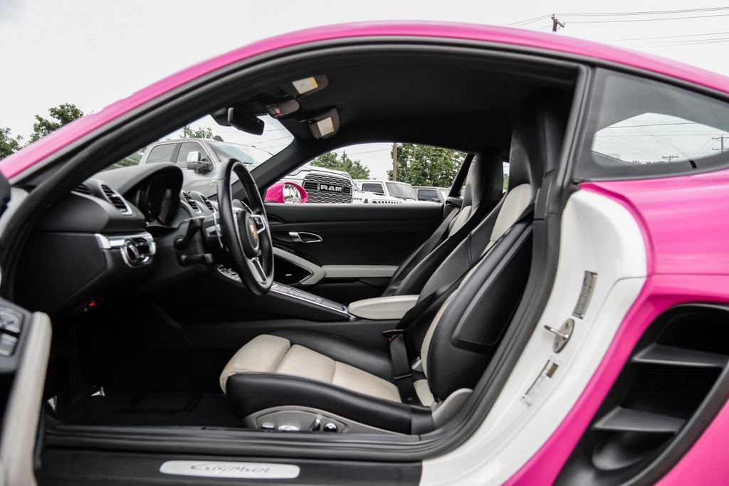 Used 2022 Porsche 718 Cayman RWD image 41