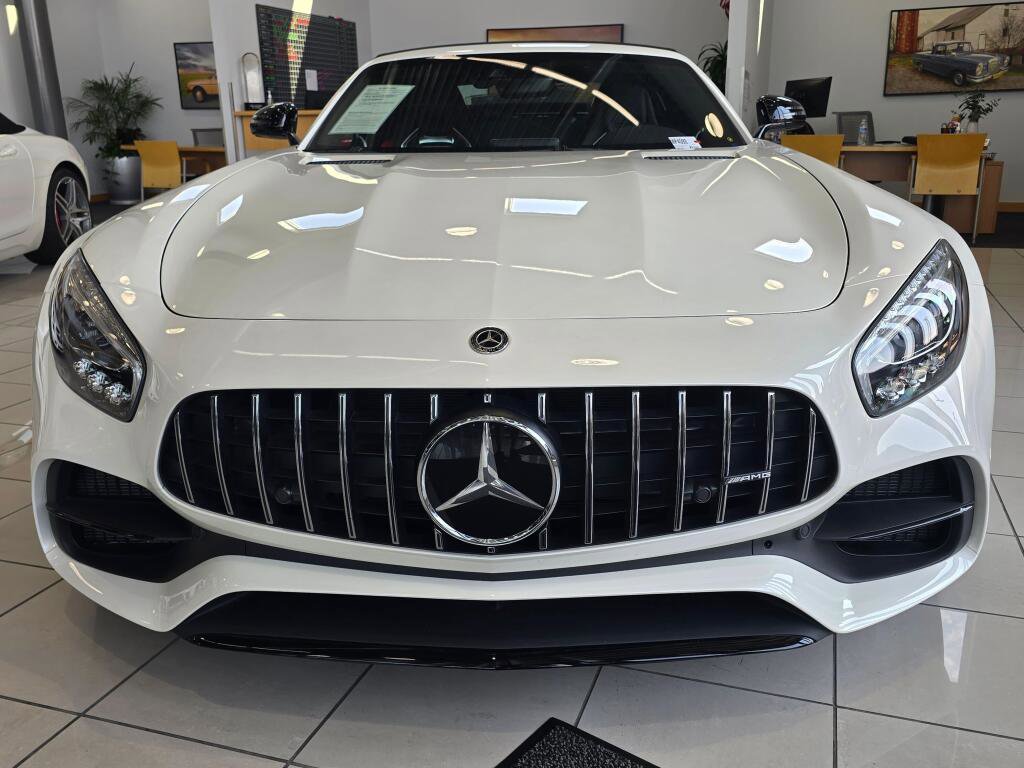 Used 2018 Mercedes-Benz AMG GT C image 9