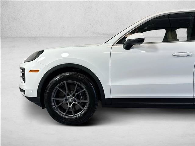 New 2026 Porsche Cayenne AWD/4WD image 27