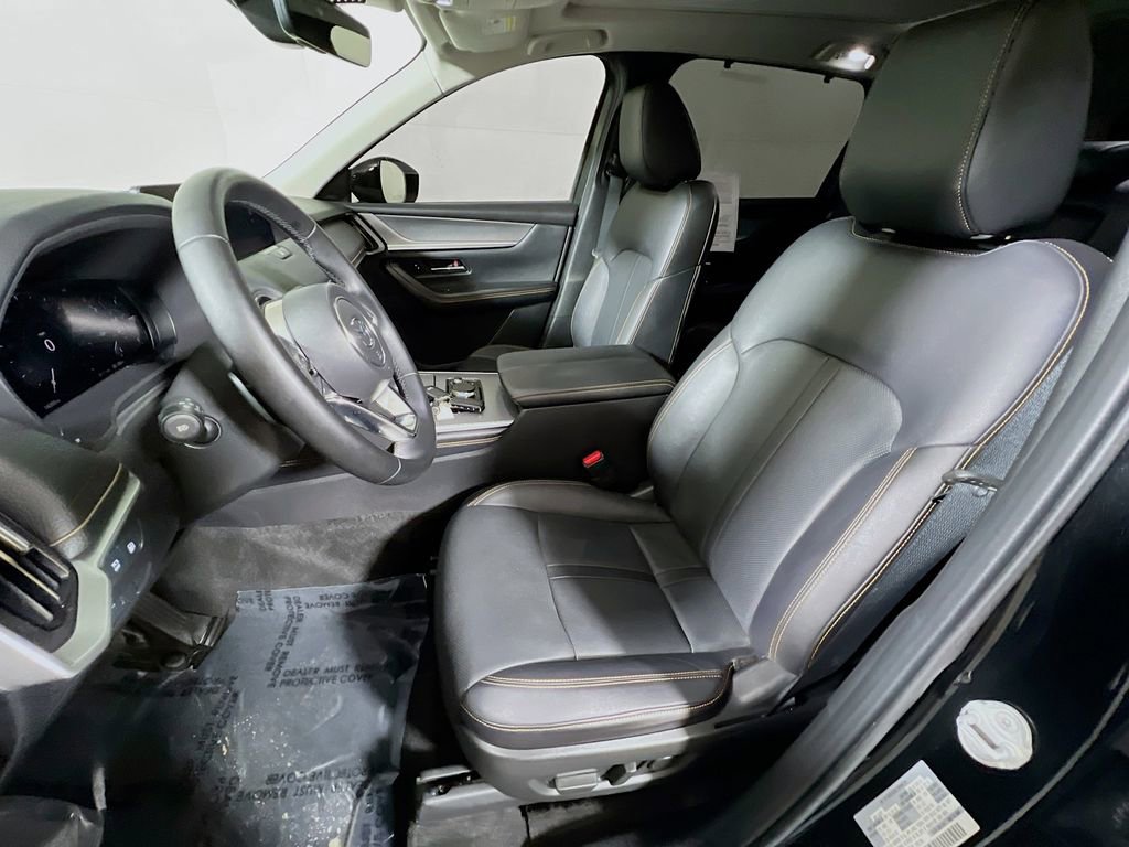 Used 2025 MAZDA CX-90 Plug-In Hybrid w/Premium Sport image 18