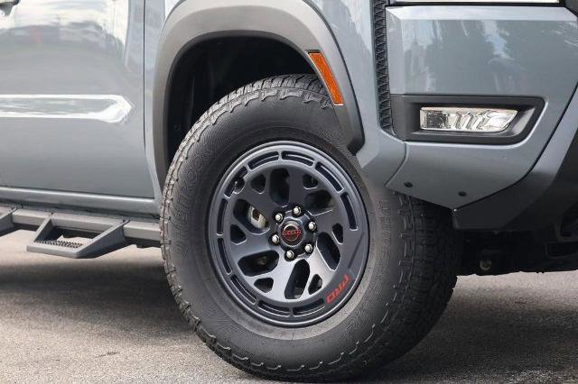 Certified 2025 Nissan Frontier PRO-4X w/ Pro Premium Package AWD/4WD image 3