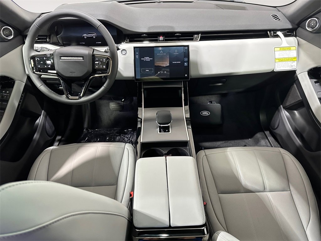 New 2026 Land Rover Range Rover Evoque S image 10