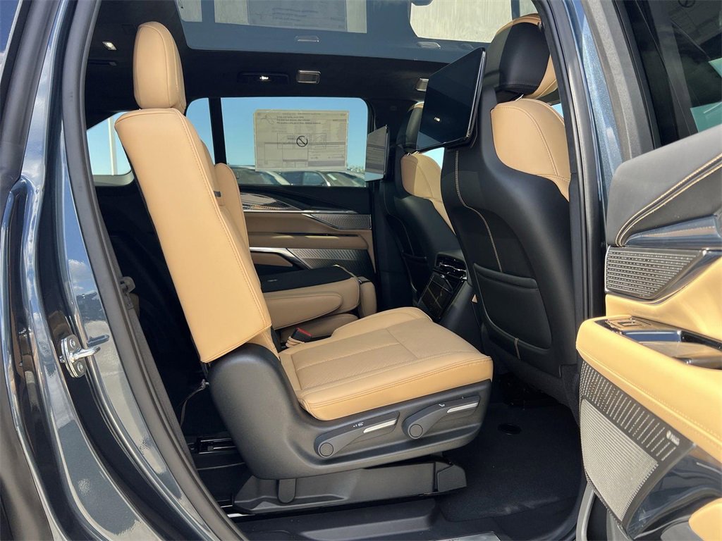 New 2026 Cadillac Escalade IQ Sport 2 image 34