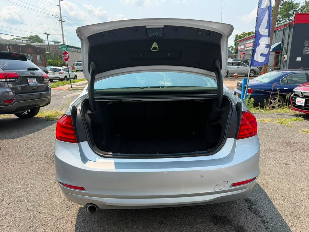 Used 2014 BMW 328d xDrive Sedan AWD/4WD image 6