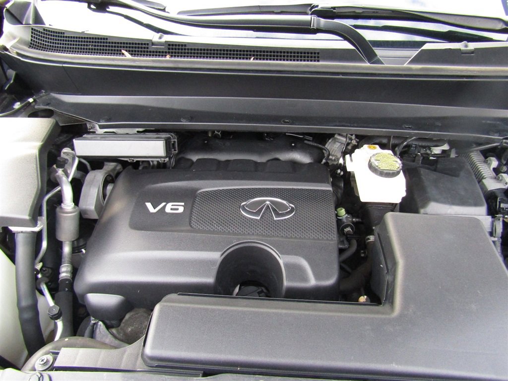 Used 2017 INFINITI QX60 Luxe w/ Deluxe Technology Package image 37