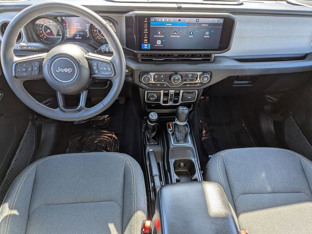 Used 2025 Jeep Wrangler Sport S image 26