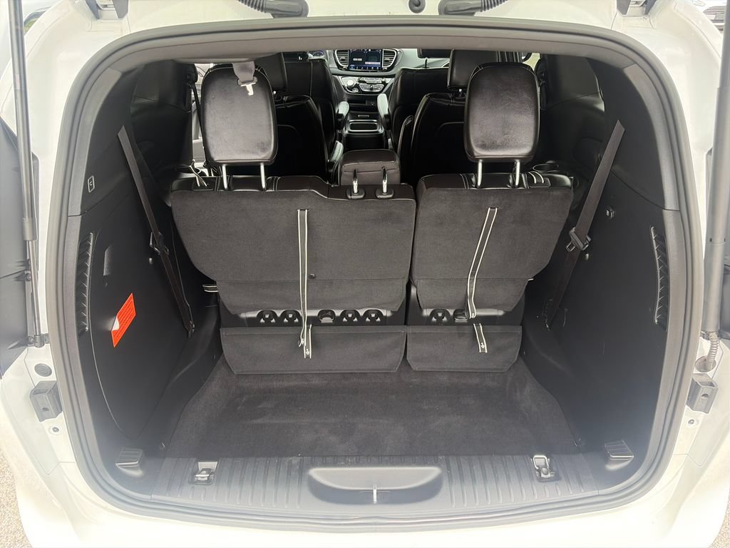 Used 2026 Chrysler Pacifica Select FWD image 22