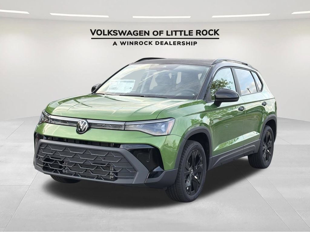New 2026 Volkswagen Taos SE FWD image 1
