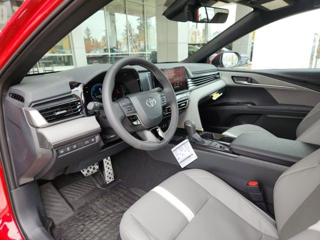 New 2026 Toyota Camry SE FWD image 18