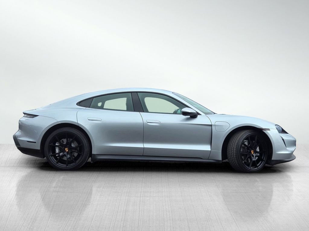 Used 2023 Porsche Taycan w/ Premium Package image 3