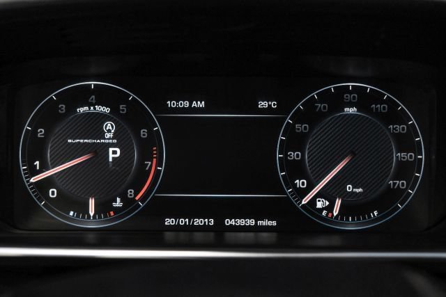 Used 2014 Land Rover Range Rover Supercharged AWD/4WD image 28