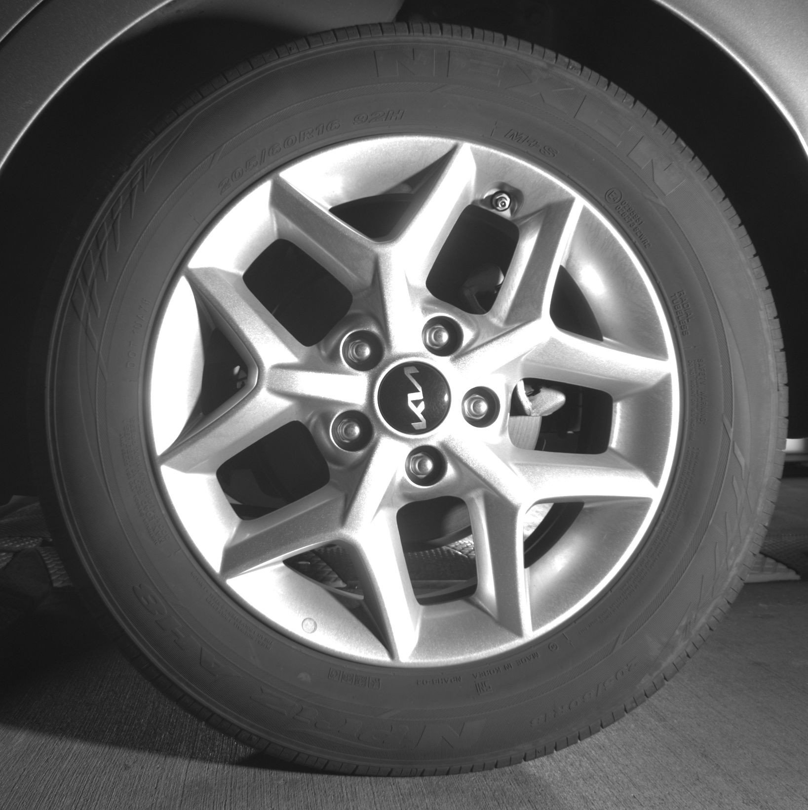Used 2025 Kia Soul LX w/ LX Technology Package FWD image 21