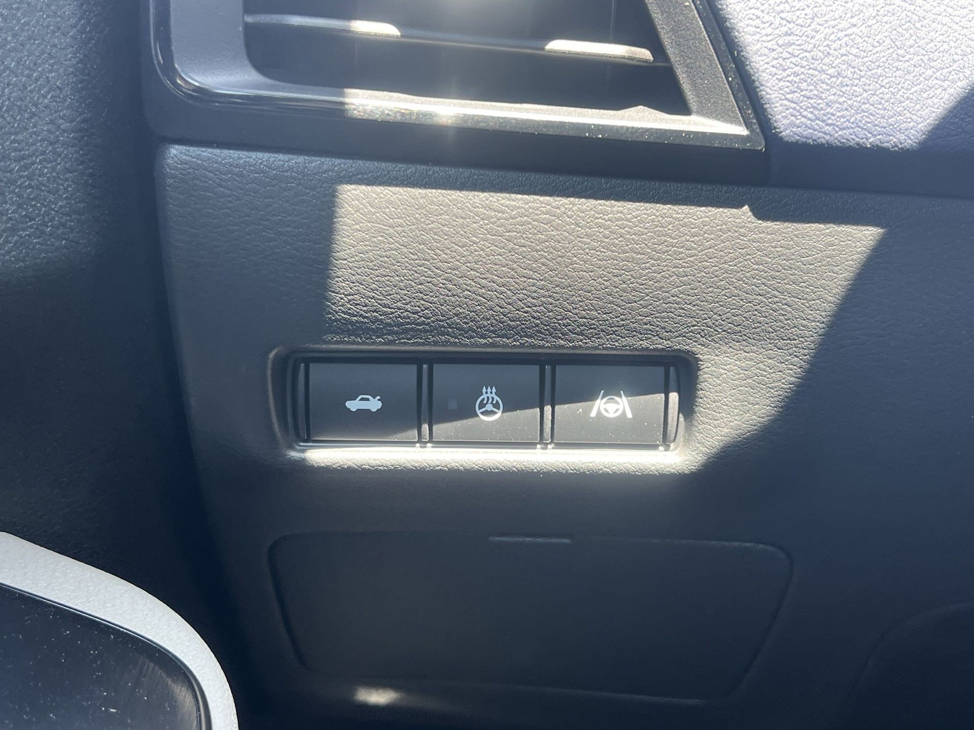 New 2026 Nissan Sentra SL w/ Floor Mat Package FWD image 13
