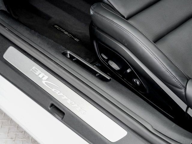 Certified 2025 Porsche 911 Carrera image 12