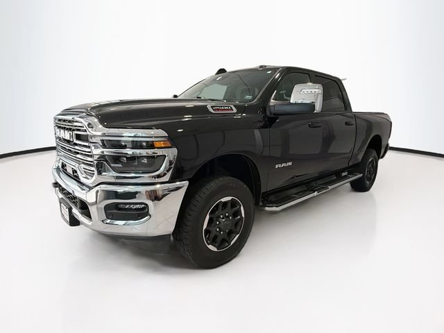 Used 2025 RAM 2500 Laramie AWD/4WD image 3