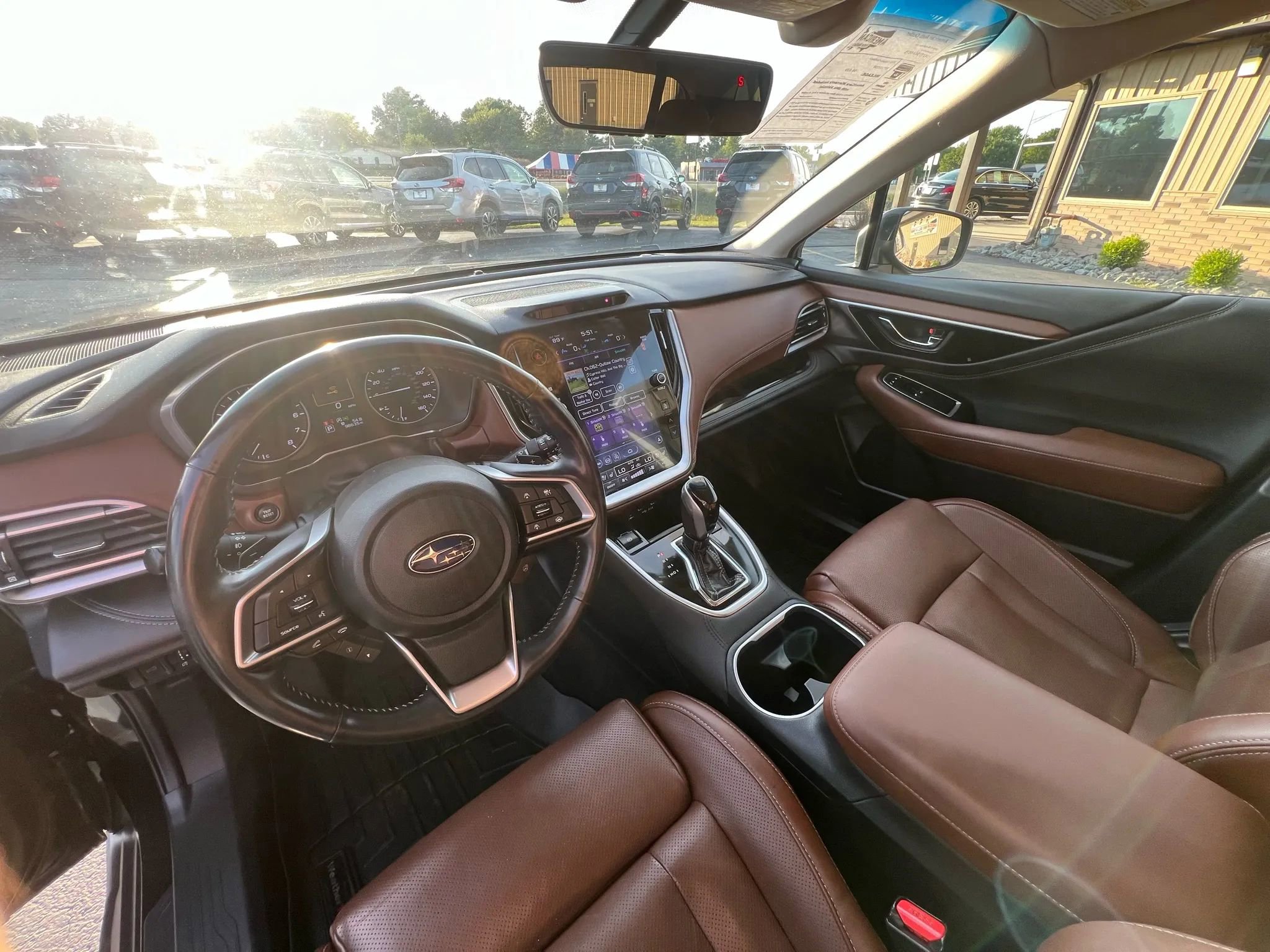 Used 2021 Subaru Outback Touring image 5