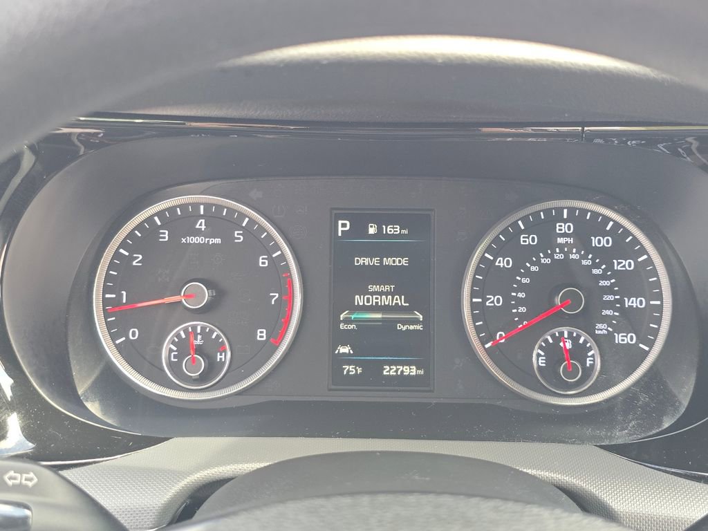Used 2023 Kia K5 LXS image 13