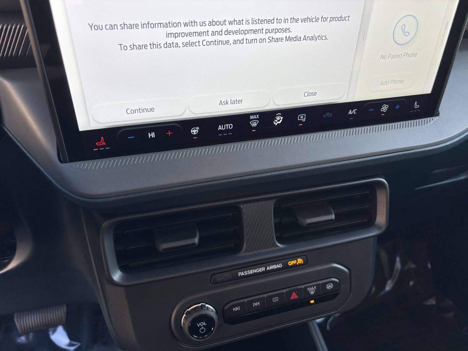 New 2025 Ford Maverick XLT w/ XLT Luxury Package image 21