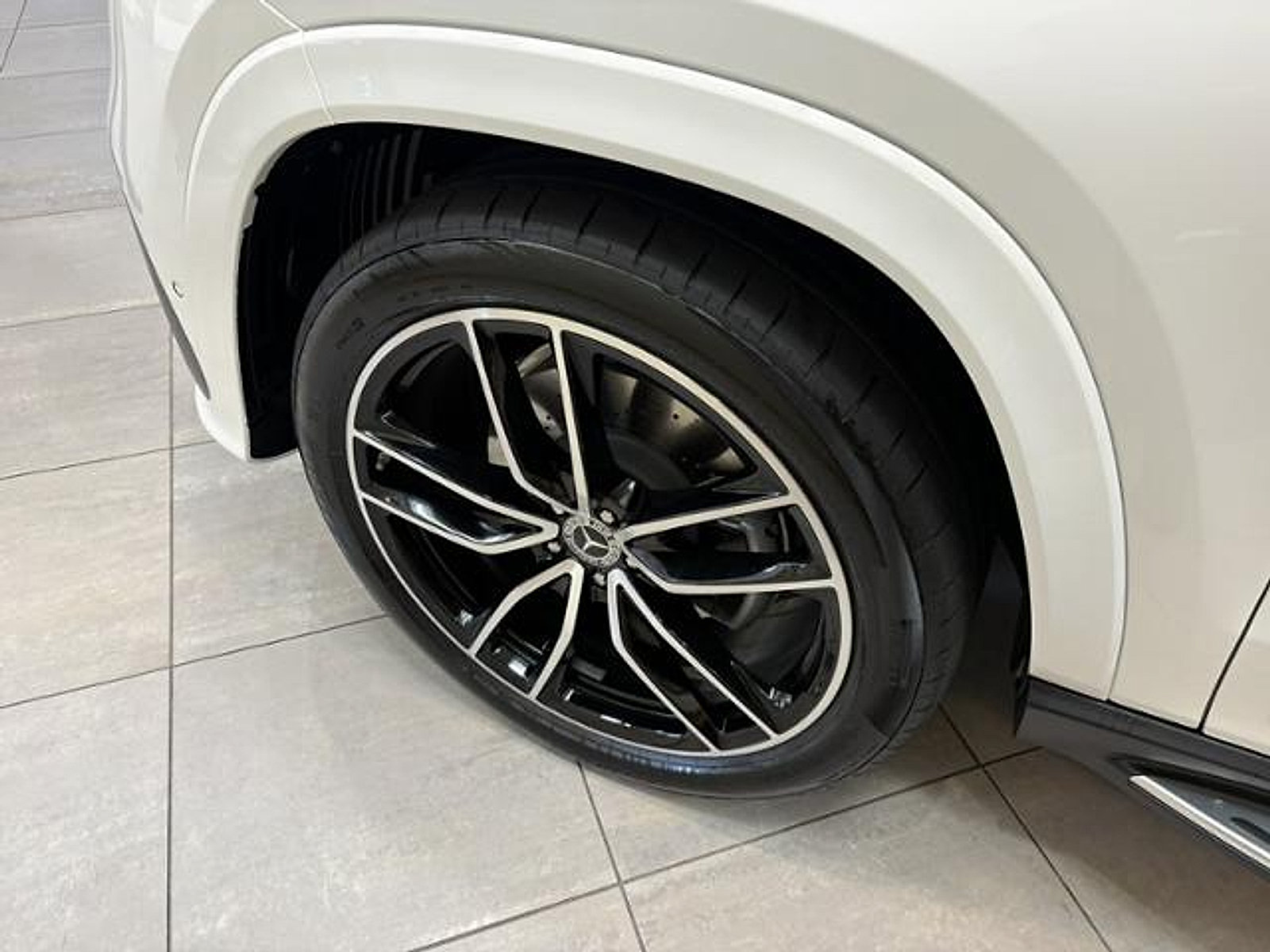 New 2026 Mercedes-Benz GLS 450 4MATIC image 8