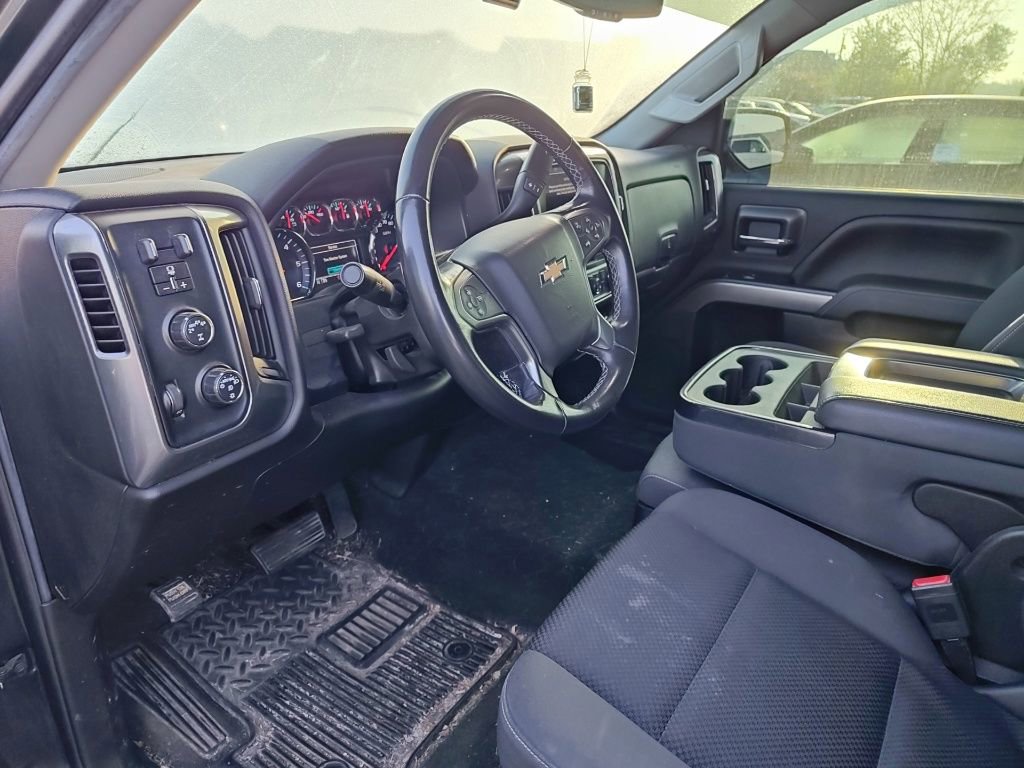 Used 2018 Chevrolet Silverado 1500 LT w/ All Star Edition image 9