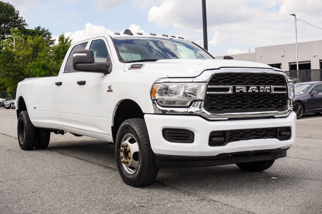 Used 2023 RAM 3500 Tradesman AWD/4WD image 23